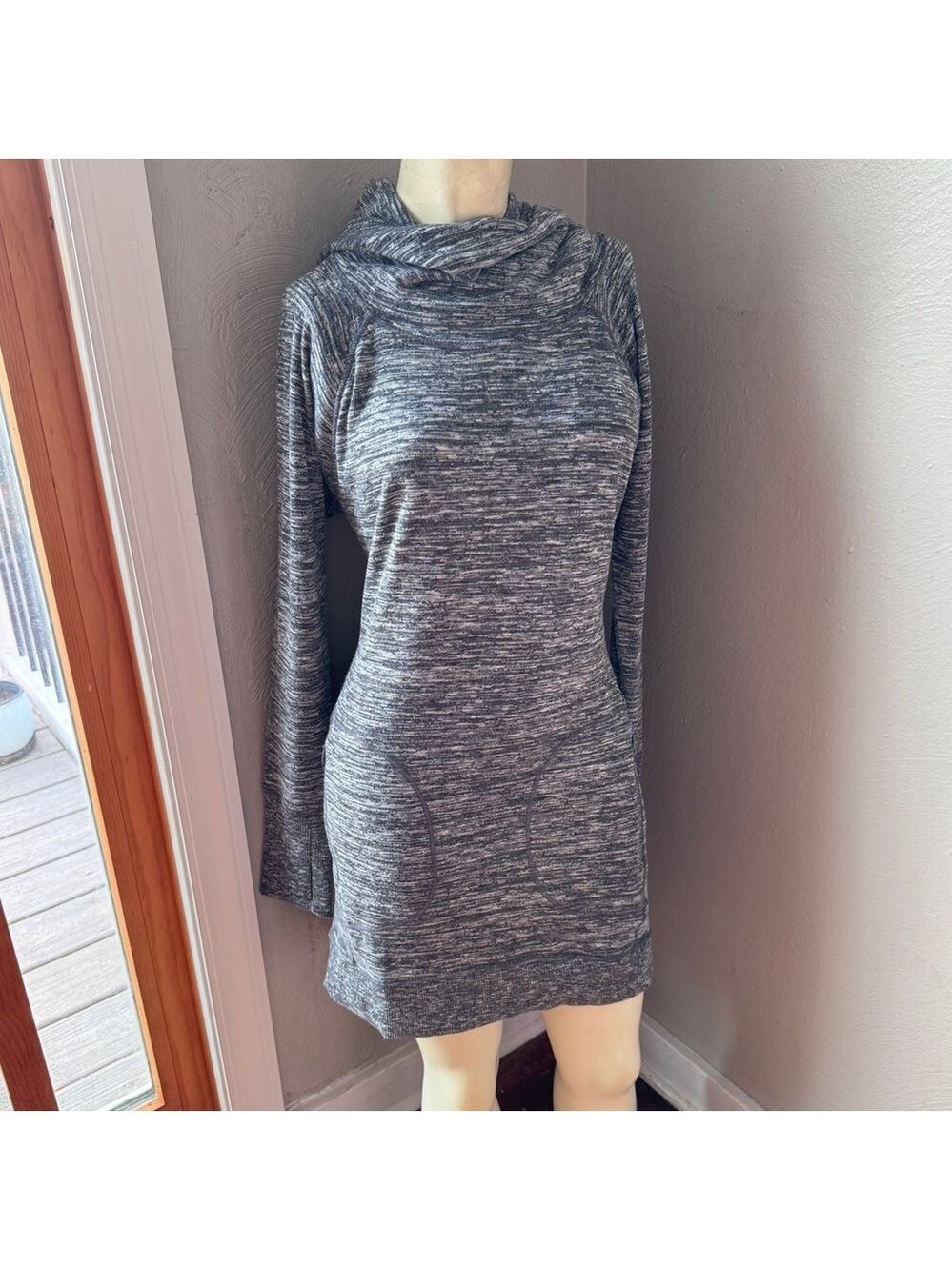 Athleta hooded gray casual dress size small nwot - Picture 3 of 16